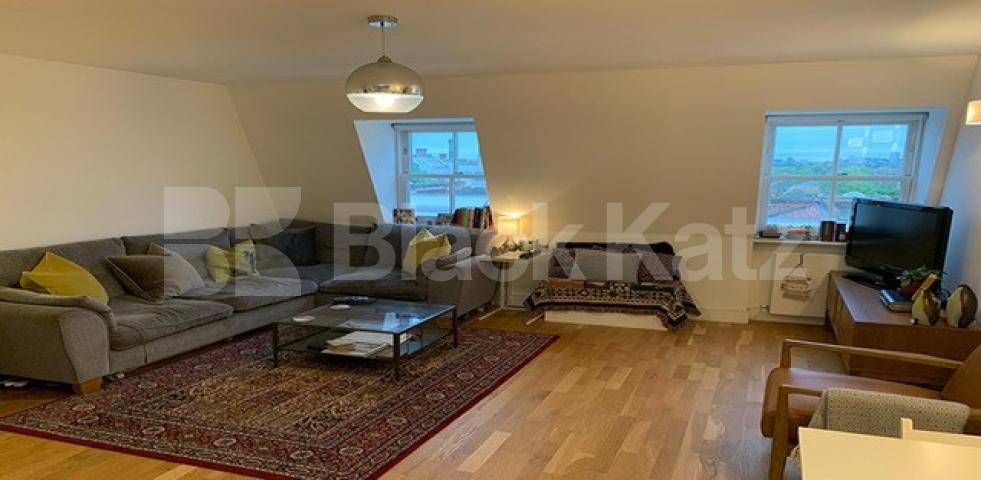 			1 Bedroom, 1 bath, 1 reception Apartment			 York Way, CAMDEN BORDERS